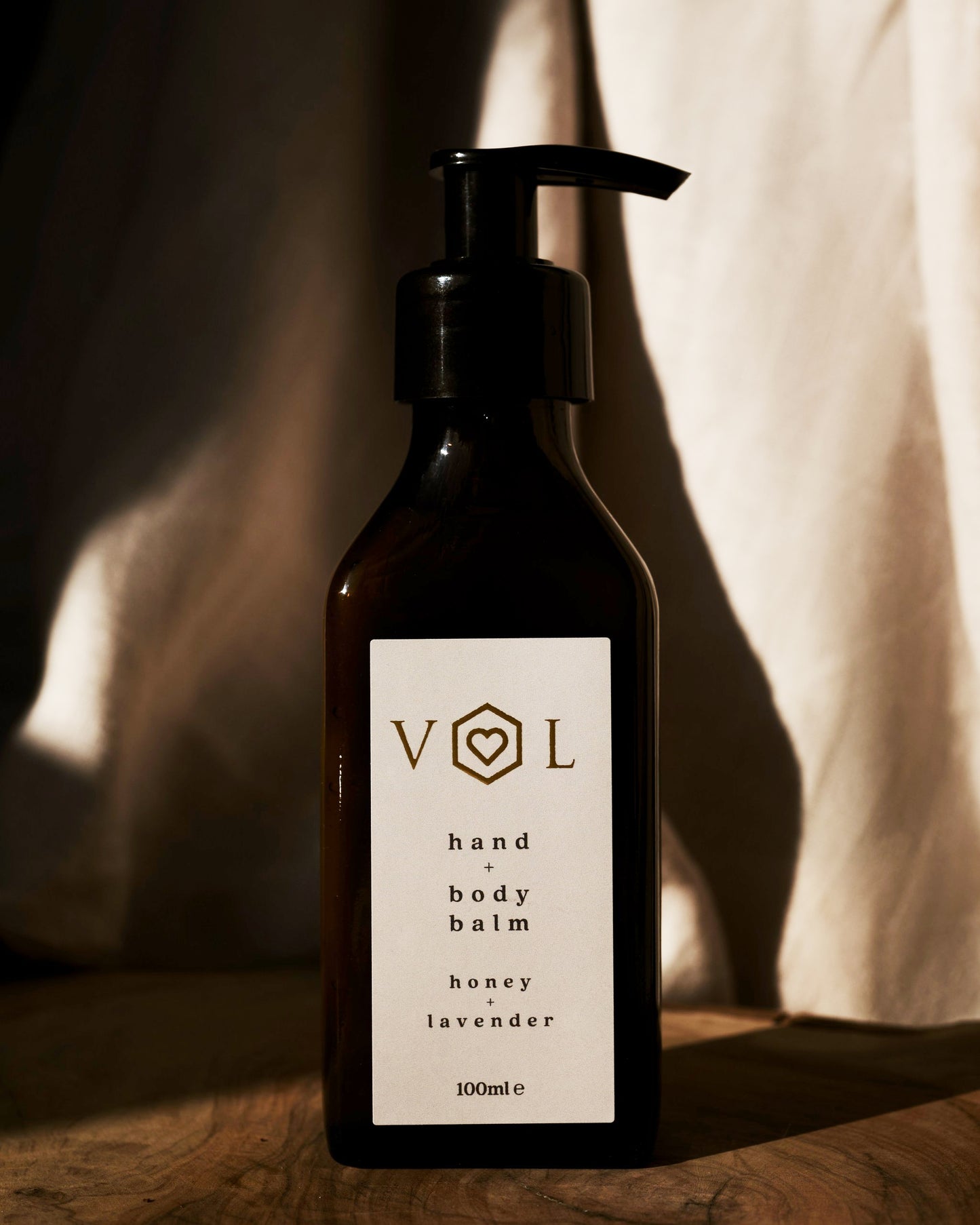 Cotswold Honey & Lavender Hand & Body Balm